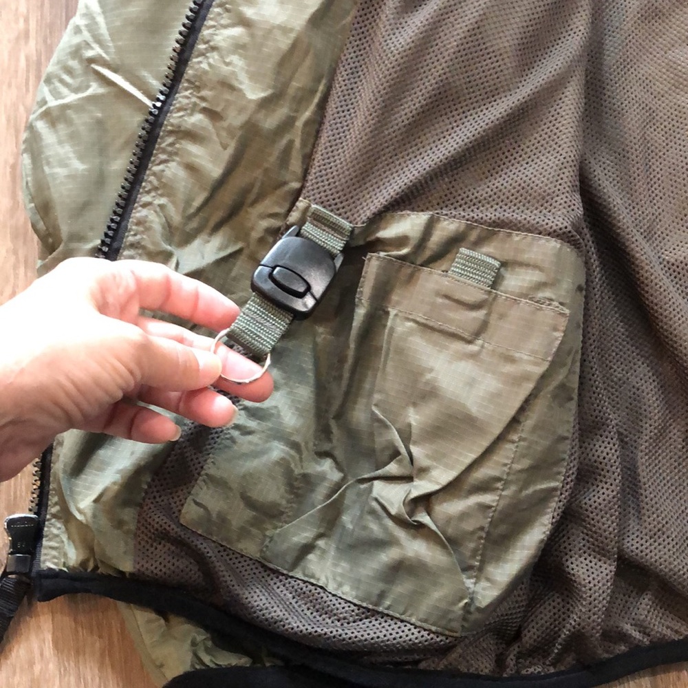 Like new! - NORTH BAY Rip-Stop Packable Hiking Technical Jacket w/Snap On Hood - Picture 6 of 12